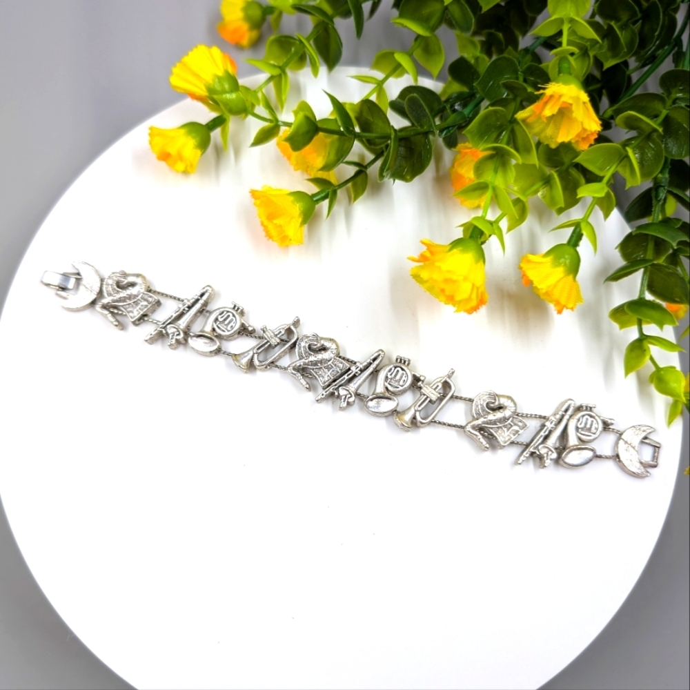 Cute And Vintage Horn Instruments Charm Bracelet
